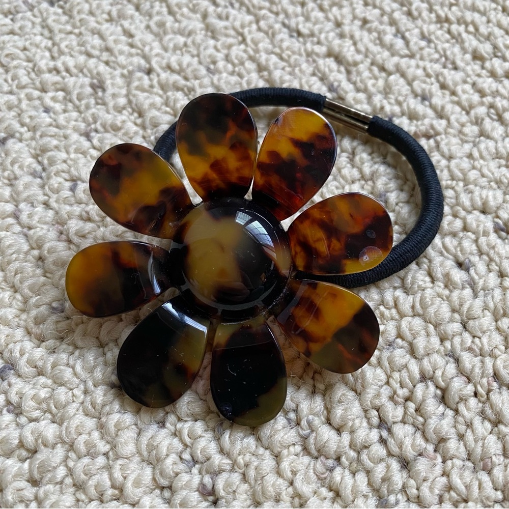 Anthropologie Tortoise Shell Flower Hair Tie